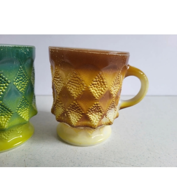 Milk Glass Coffee Mug Cup Vintage lot of 2 Fire King Diamond Point - Picture 3 of 7